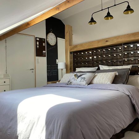 A La Tete De Cheval Appartement Épernay Buitenkant foto