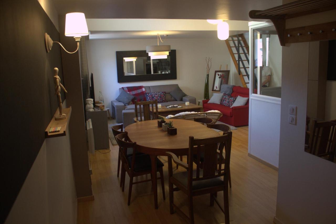 A La Tete De Cheval Appartement Épernay Buitenkant foto