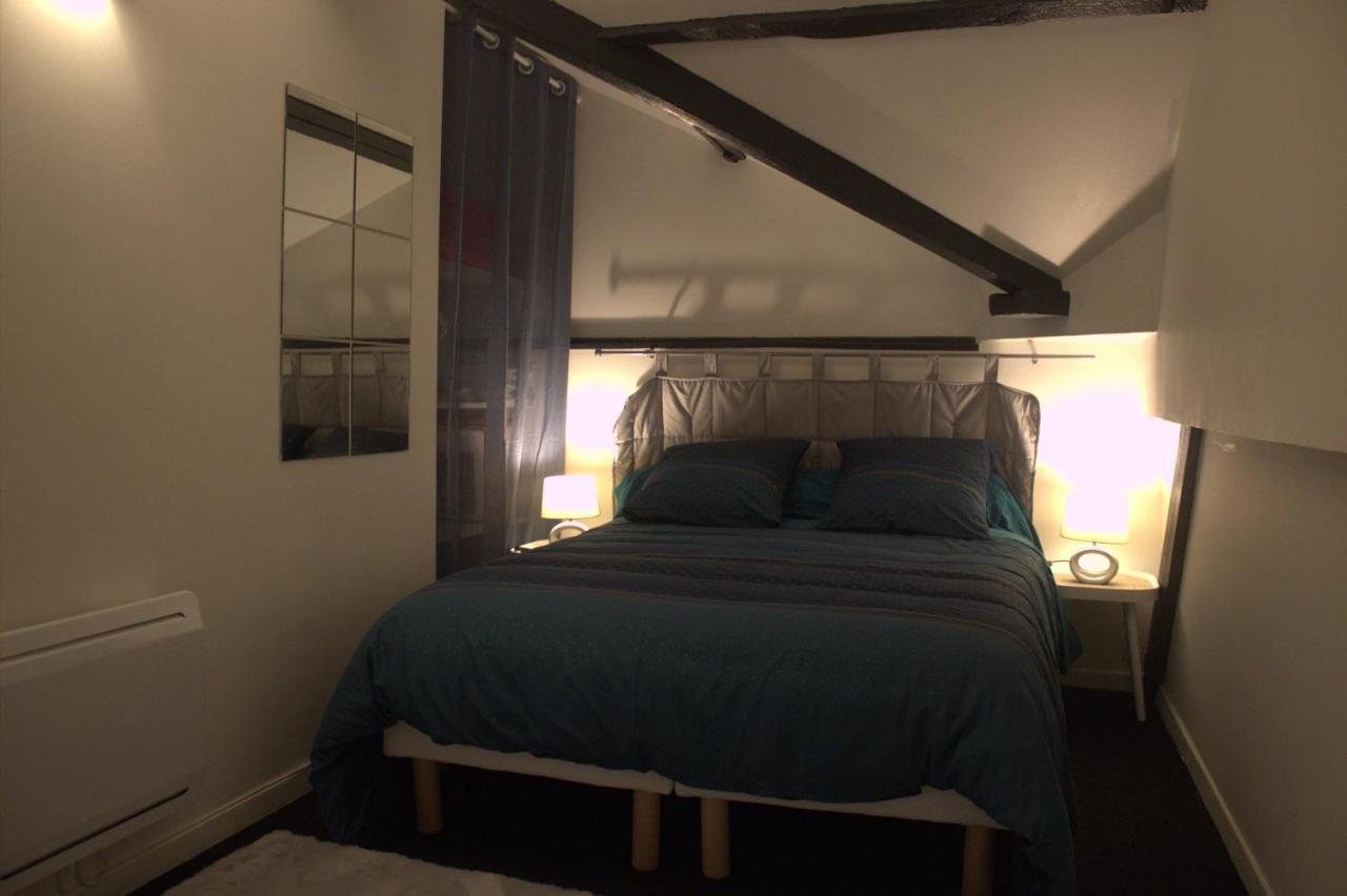 A La Tete De Cheval Appartement Épernay Buitenkant foto