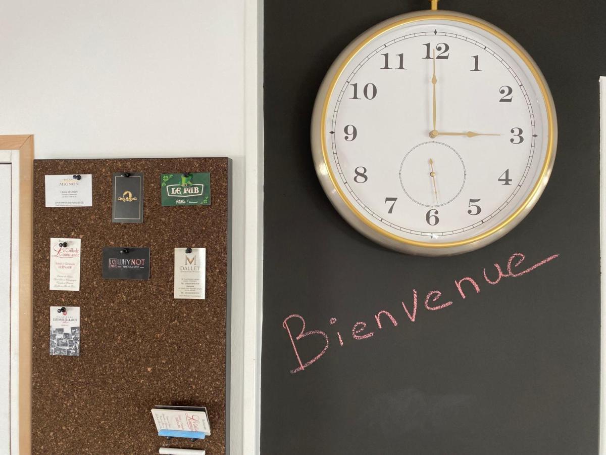 A La Tete De Cheval Appartement Épernay Buitenkant foto