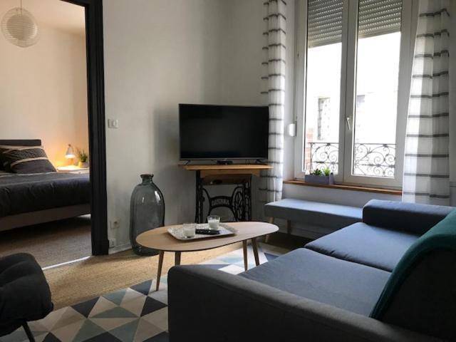 A La Tete De Cheval Appartement Épernay Buitenkant foto